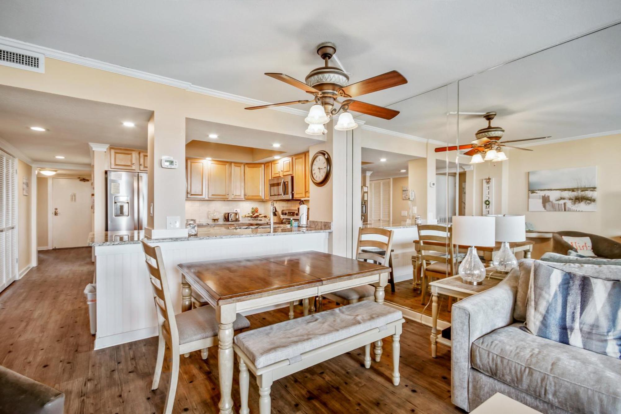 Ocean Creek Villa Myrtle Beach Room photo